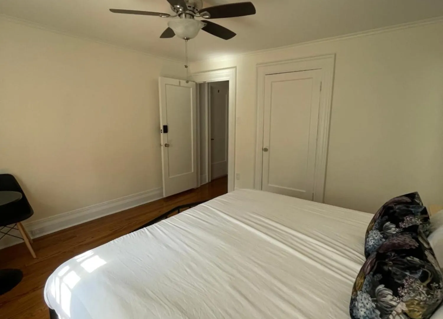 Bed & Breakfast Ambassador B&B Ottawa