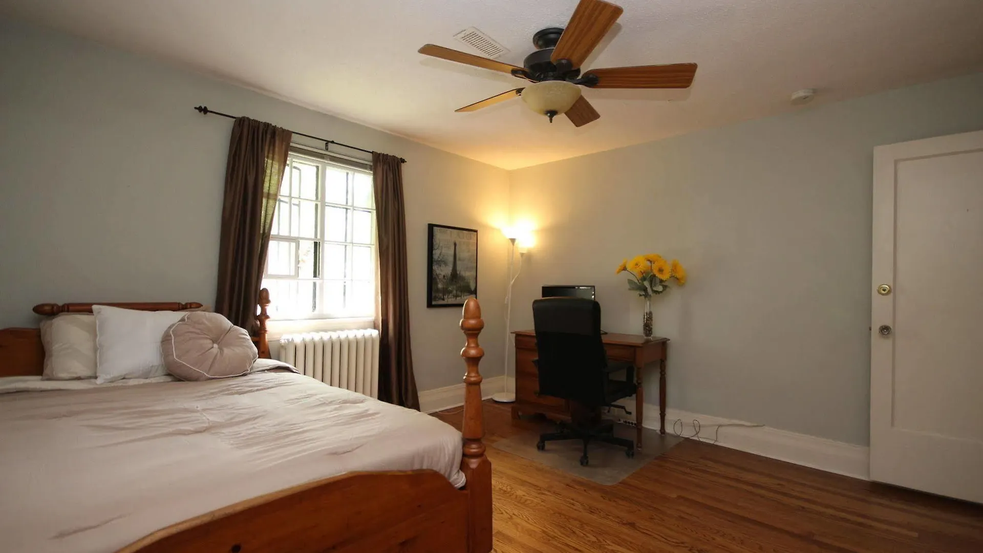 Ambassador B&B Ottawa