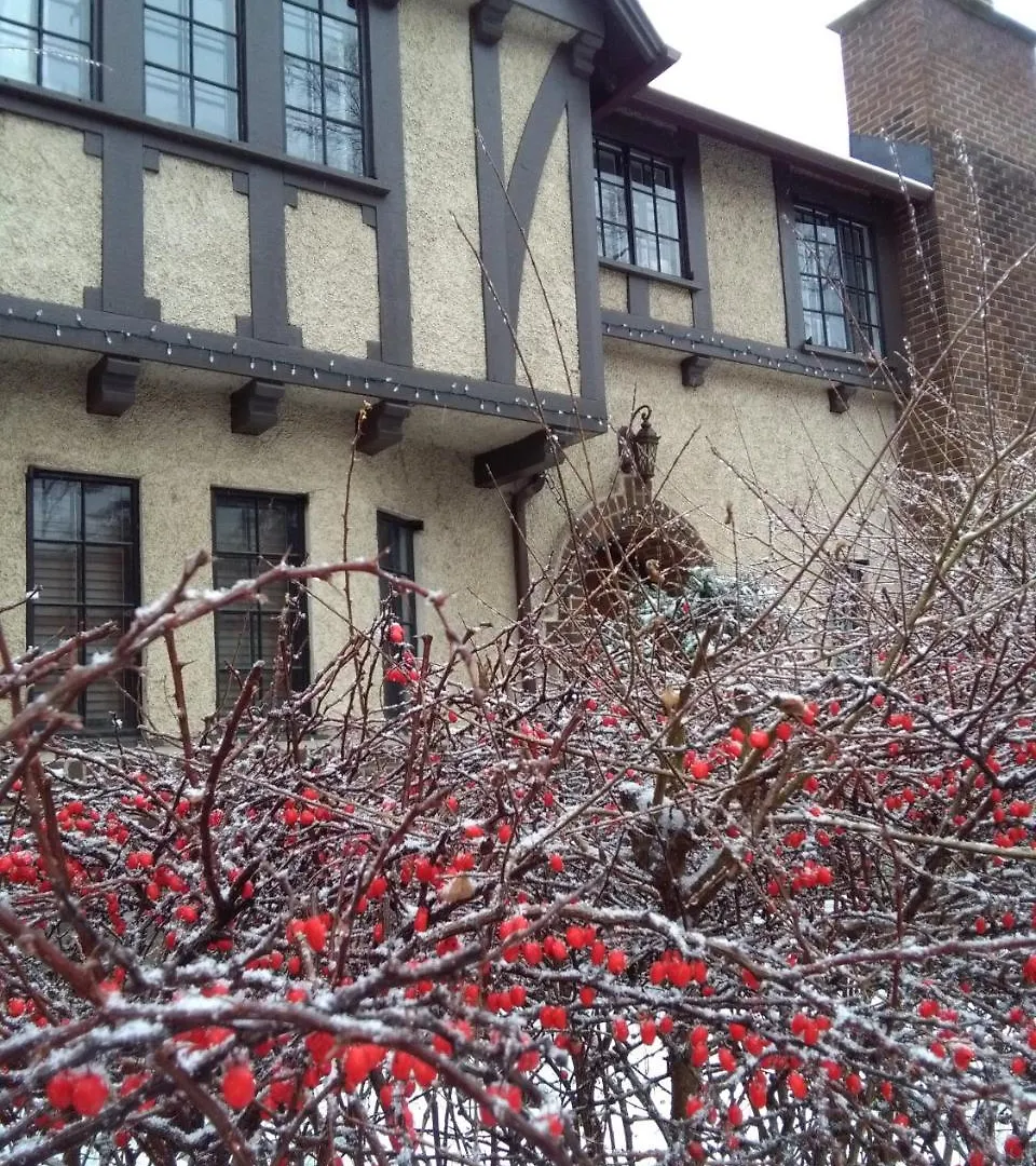 Ambassador B&B Ottawa Bed & Breakfast