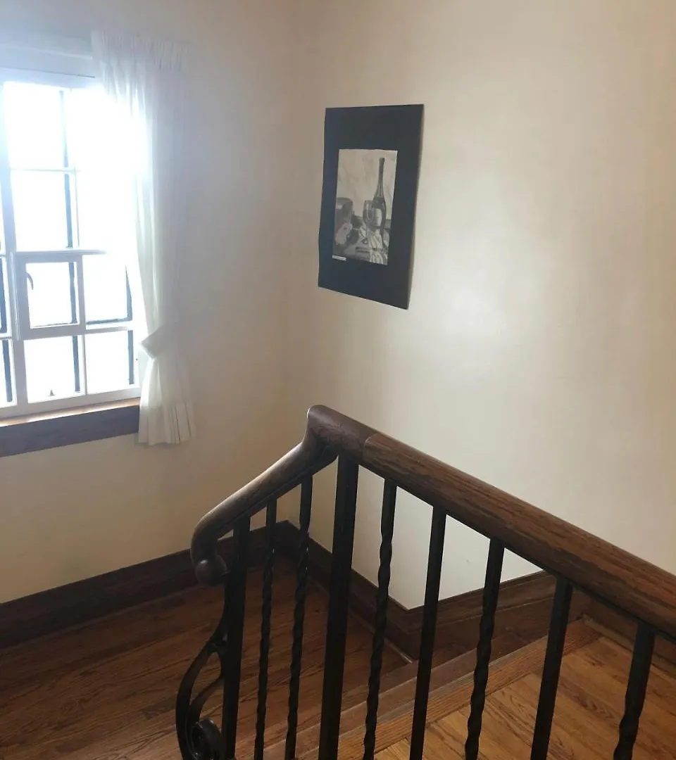 Ambassador B&B Ottawa Bed & Breakfast